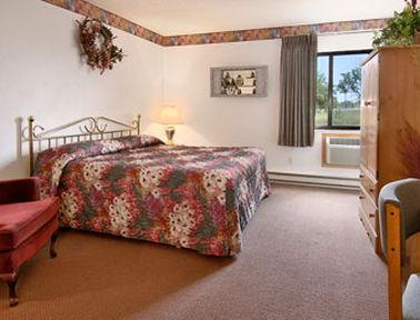 Super 8 By Wyndham Luverne Room photo